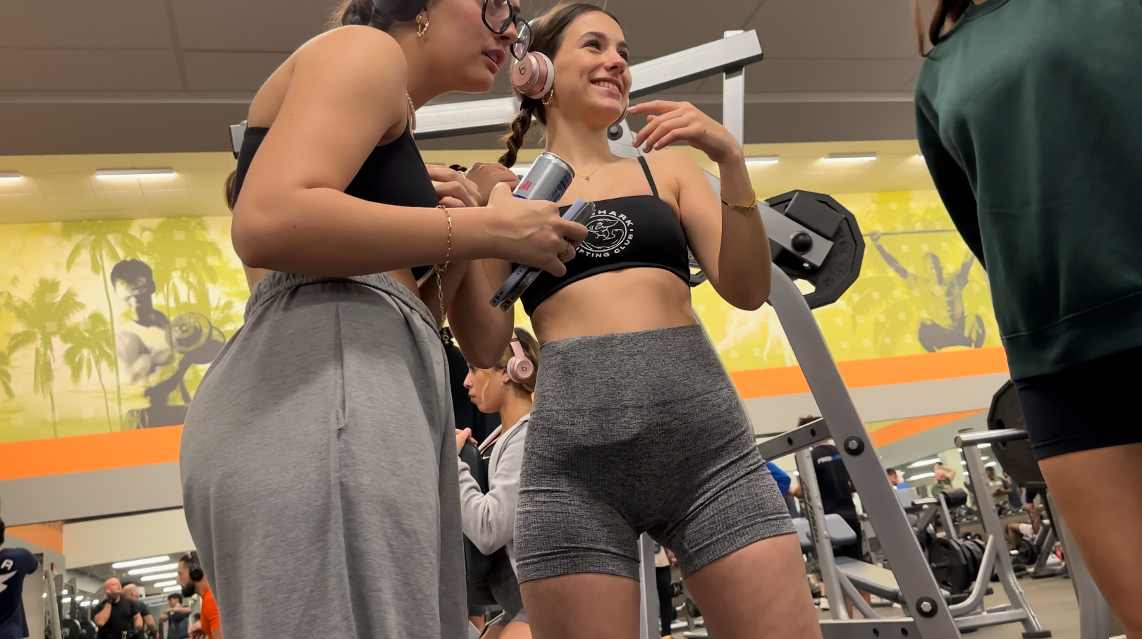 GYM8